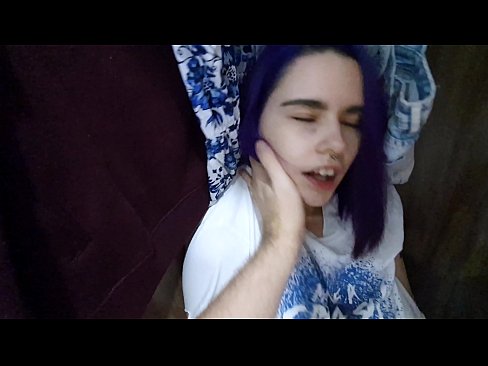 ❤️ Lorg mi mo sis anns a’ chlòsaid agus chuidich i cum Bhidio gnè aig porn gd.porno-negrov.ru